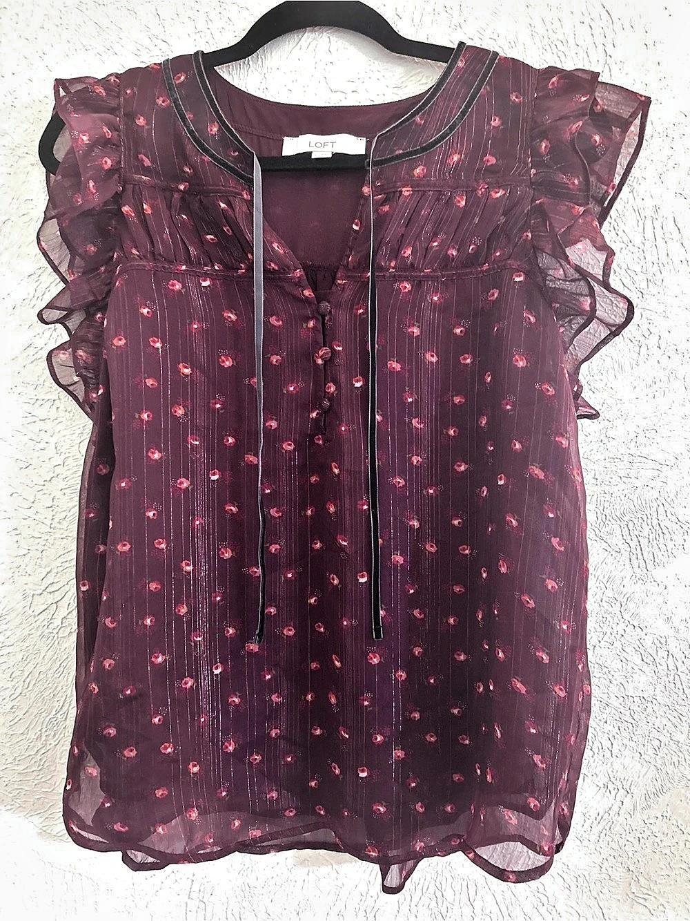 LOFT Floral Ruffle Blouse in Purple & Pink Size Small Like New